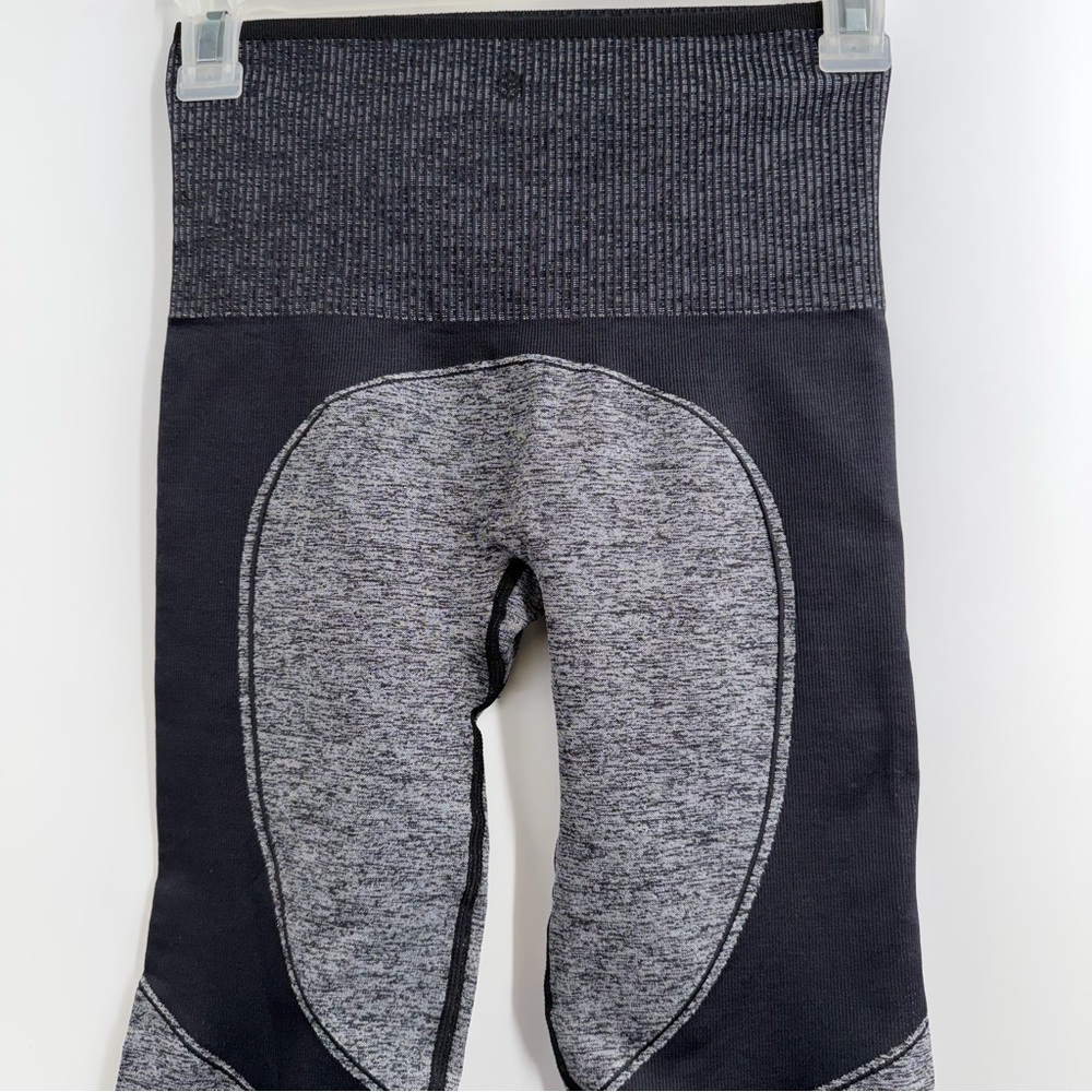 Thirdlove Flex Seamless Compression Leggings size… - image 7